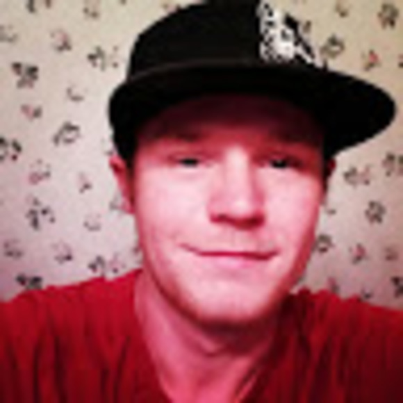 Profile Picture of Matthew Ostrander (@mattscrownvic) on Poshmark