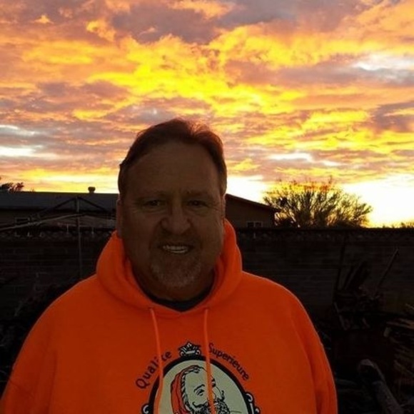 Profile Picture of David Macmullen (@davemacmullen) on Poshmark