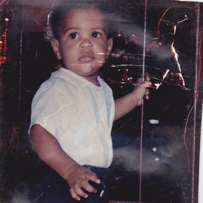 Profile Picture of Robert Adames (@RobertAdamo) on Twitter