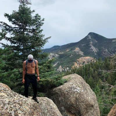 Profile Picture of Hunter Erickson (@hurculeess) on Twitter