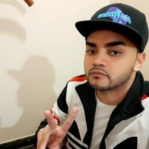 Profile Picture of Daniel Sena (@daniel_sena05) on Twitter