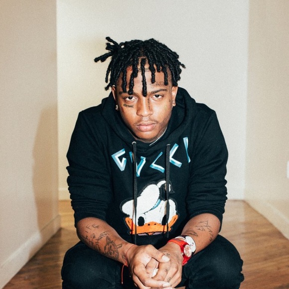 Profile Picture of Kyle Martin (@cylemartin666) on Poshmark