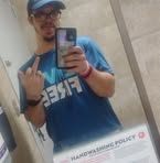 Profile Picture of Dustin James (@DustinanLauraWilson) on Facebook