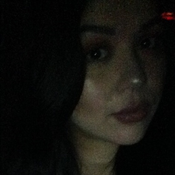 Profile Picture of Yesenia Ibarra (@yeseniaib86) on Poshmark