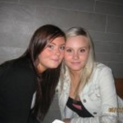 Profile Picture of Nancy Chamberlain (@zcherishsebe) on Twitter