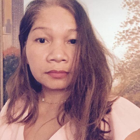 Profile Picture of Jenjira Jantrisil (@jenjira) on Poshmark