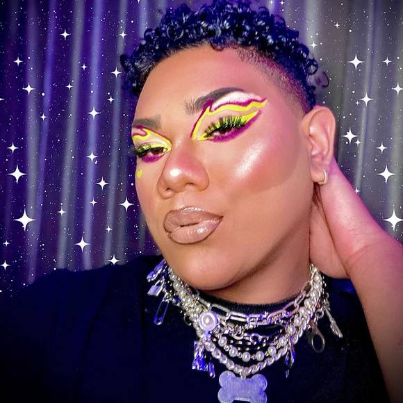 Profile Picture of Nifae Memea (@djnifire) on Poshmark