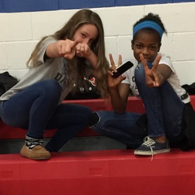 Profile Picture of Devin Lucille Dooley (@devin_lucille) on Twitter