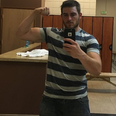 Profile Picture of Justin Engle (@Prengle08) on Twitter