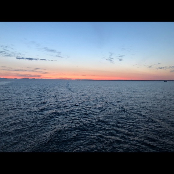 Profile Picture of Tiffany Dubos (@nurset81) on Poshmark