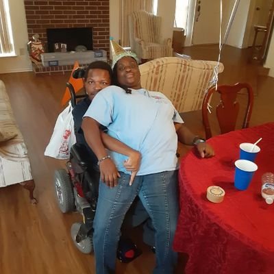 Profile Picture of Leah Parsley (@LeahParsley6) on Twitter