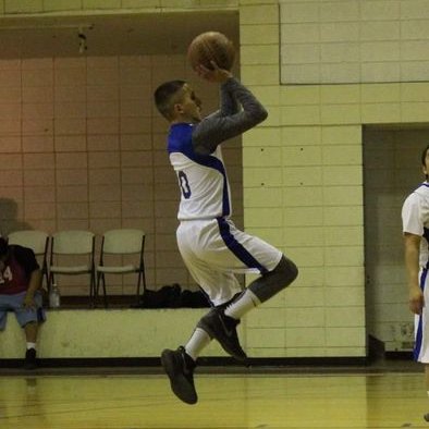 Profile Picture of Zaccheus Meschke (@MeschkeZach) on Twitter