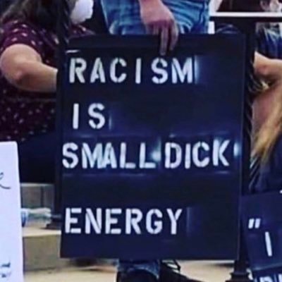 Profile Picture of Adam Dooley (@FunnyForNothing) on Twitter