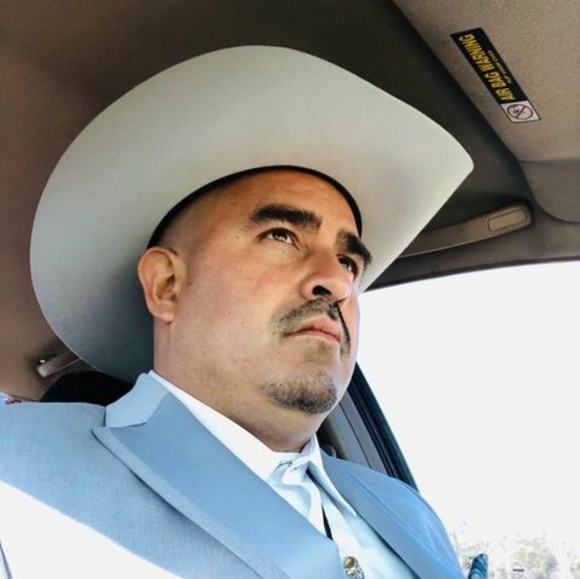Profile Picture of Eduardo Soto (@eduardosoto316) on Poshmark