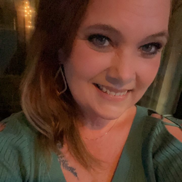 Mandy Gallahan - Tiktok Profile Picture of Mandy Gallahan (@mandygallahan) on Tiktok