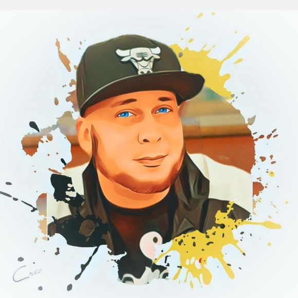 Carlos Feliciano - Poshmark Profile Picture of Carlos Feliciano (@cayoly429) on Poshmark