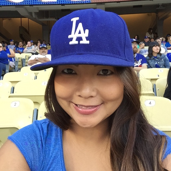 Profile Picture of Christina Apodaca (@chriscain05) on Poshmark