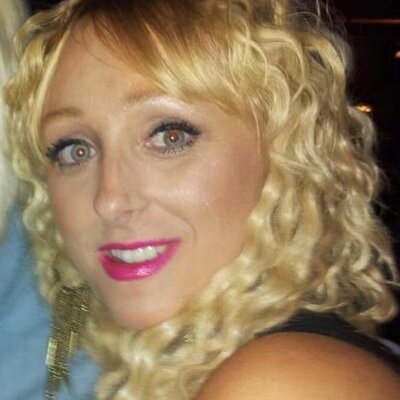 Profile Picture of Tracy Curtis (@tracyxaxc) on Twitter