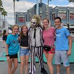 Profile Picture of Elizabeth (@lizzie_hinds) on Instagram