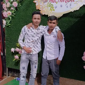 Profile Picture of user4256328640543 (@kenduc023) on Tiktok