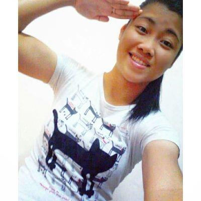 Profile Picture of Cecile Sella' (@Cecile_Dave) on Twitter