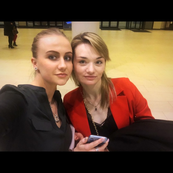 Yevgeniya Kurchenko - Poshmark Profile Picture of Yevgeniya Kurchenko (@yevgeniyak) on Poshmark