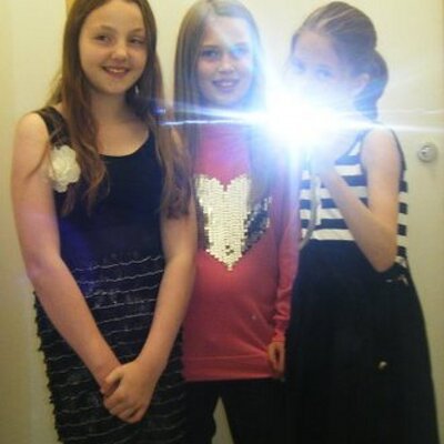 Ruby McCormick - Twitter Profile Picture of Ruby McCormick (@RubyLovesZippo) on Twitter