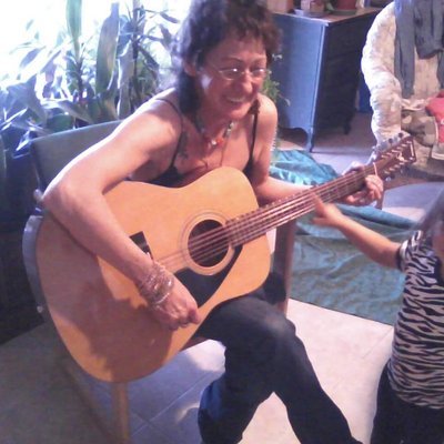 Profile Picture of Julianna Davis (@Davis5Julianna) on Twitter