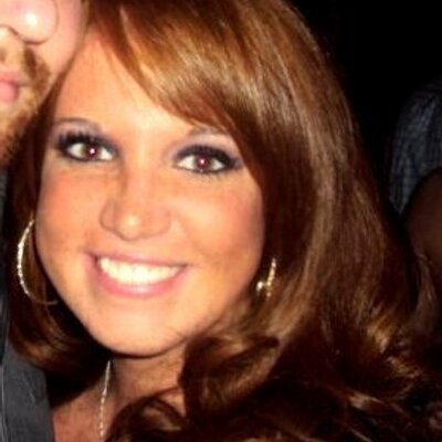 Profile Picture of Julia Glenn (@Julsy11) on Twitter