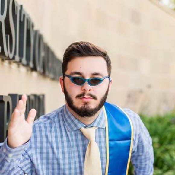 Nick Contarino - Poshmark Profile Picture of Nick Contarino (@nacontarino) on Poshmark