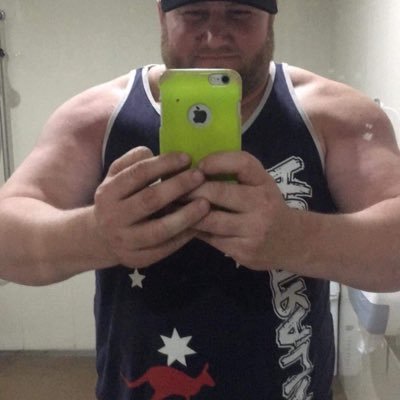 Profile Picture of Brad Whitmarsh (@b_rad7777) on Twitter