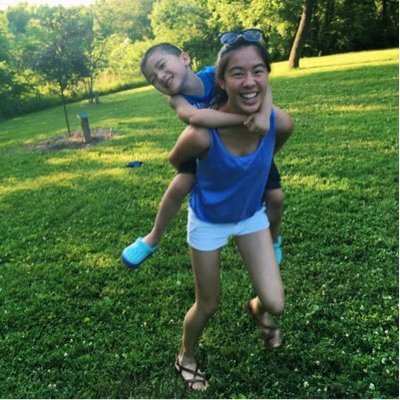 Profile Picture of Alison Hsu (@leftshoe_2) on Twitter