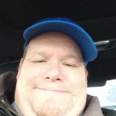 Profile Picture of Ronald Weaveron Twitter