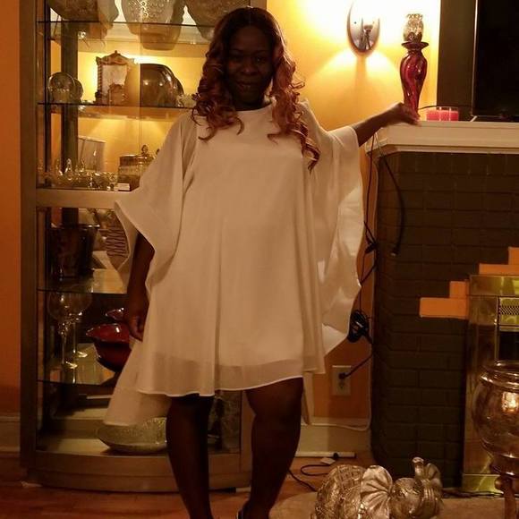 Profile Picture of Kaydene Allen (@kaydeneallen) on Poshmark