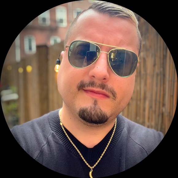 Profile Photo of Anthony Mazzamuto (@anthonyjohn1011) on Poshmark