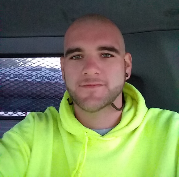 Profile Picture of Nathan Rouse (@19rouse89) on Poshmark