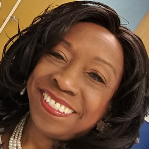 Profile Picture of Bertha Baker (@bertha_baker) on Poshmark