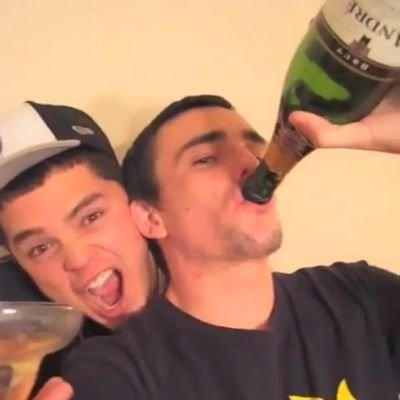 Profile Picture of Steven Candelaria (@StevenCandela16) on Twitter