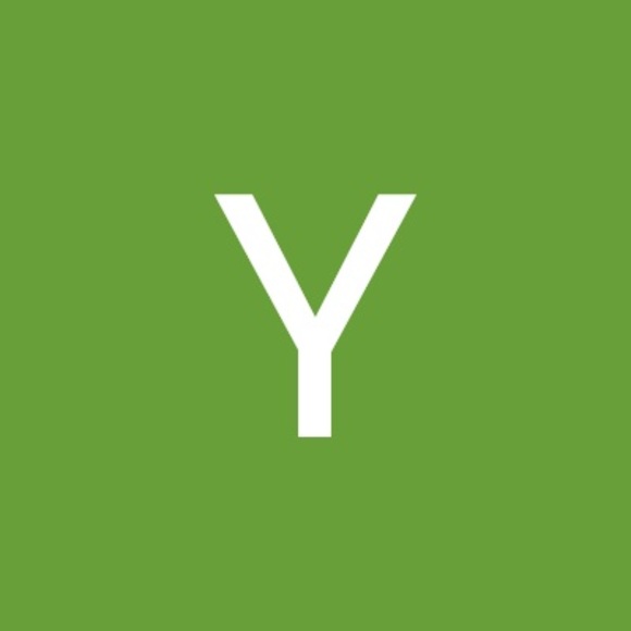 Profile Picture of Yulia Torriente (@torrienteyulia) on Poshmark