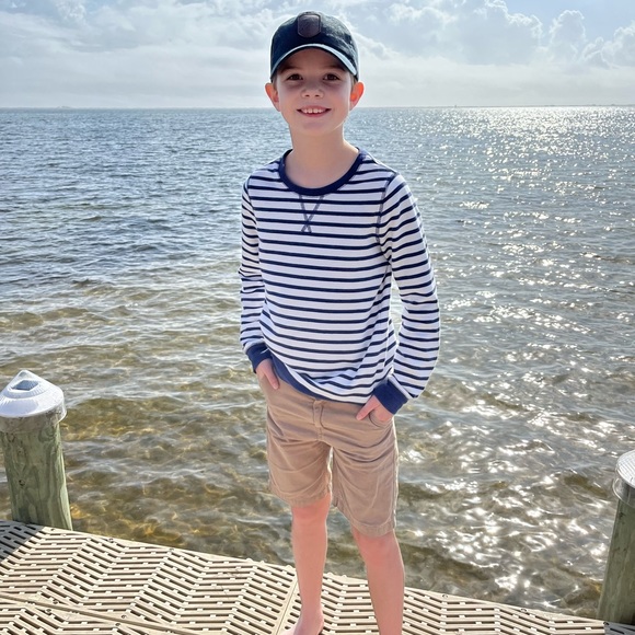 Profile Picture of Harper Camperlino (@harper328) on Poshmark