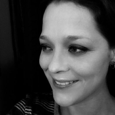 Profile Picture of Joanne Arndt (@joanimal76) on Twitter