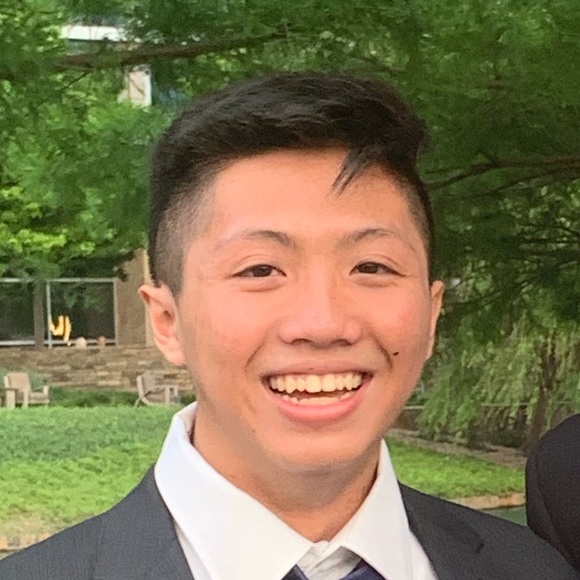 Profile Picture of Benjamin Huynh (@longshotben) on Poshmark