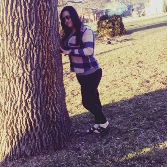 Profile Picture of Corrina Lackey (@corrinalackey20) on Poshmark