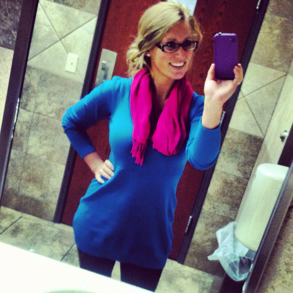 Profile Picture of Alyssa Borgelt (@alyssaborgelt) on Poshmark