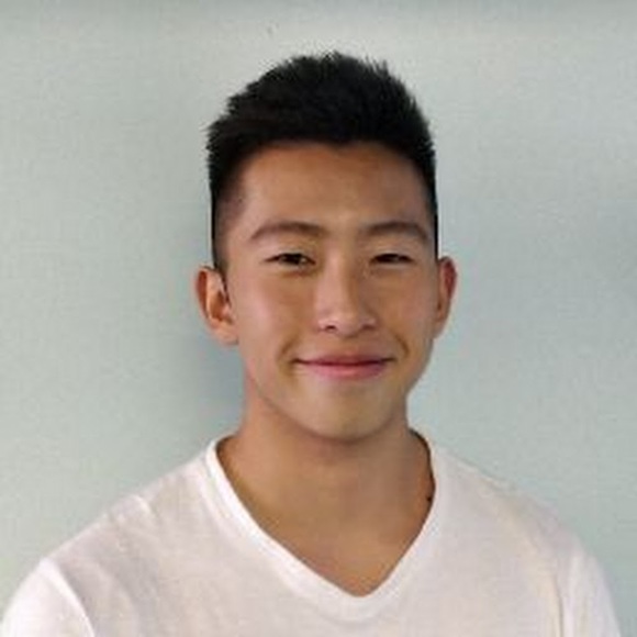 Profile Picture of Kelvin Yu (@kelvinyu) on Poshmark
