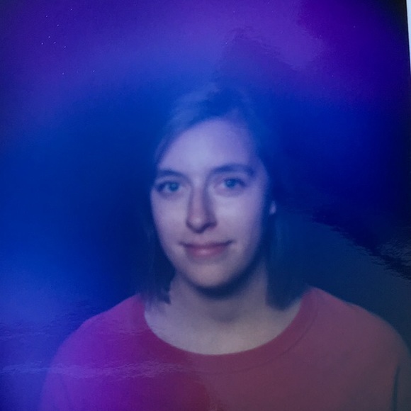 Profile Picture of Annie Pontarelli (@anniepanniep) on Poshmark