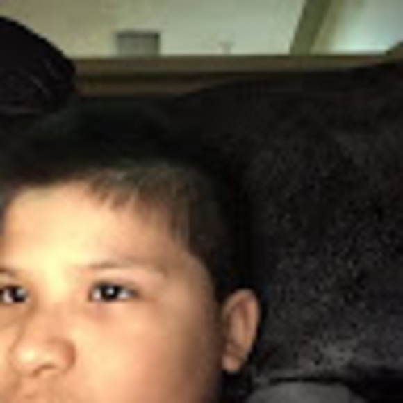 Profile Picture of Leonardo ramirez Campos (@leothelord777) on Poshmark