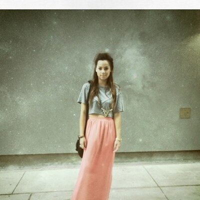 Profile Picture of Julia Chan (@JuliaBennettC) on Twitter