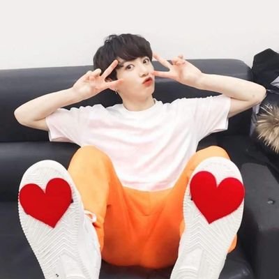 Profile Picture of ARMY 恩 ❤️ (@JeremyHsieh5) on Twitter