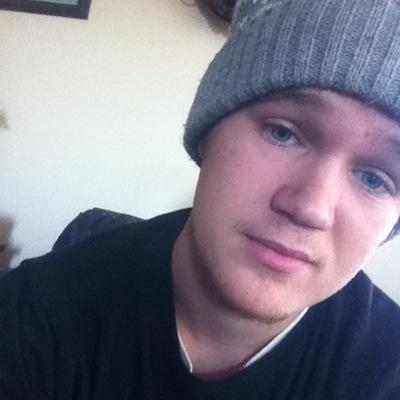 Profile Picture of Tyler Basinger (@liltyo) on Twitter